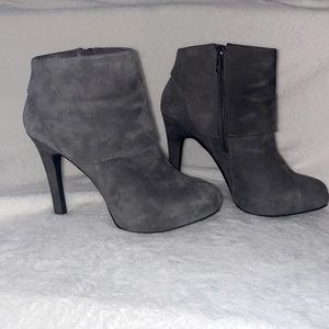 Jessica Simpson Thunder Grey Lud Kid Suede bootie